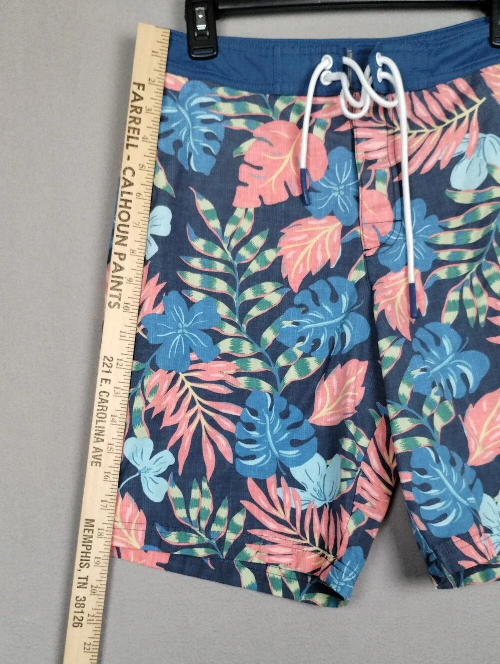 American Eagle Board Shorts Swim Trunks Size Small Hawaiian Floral Tropical